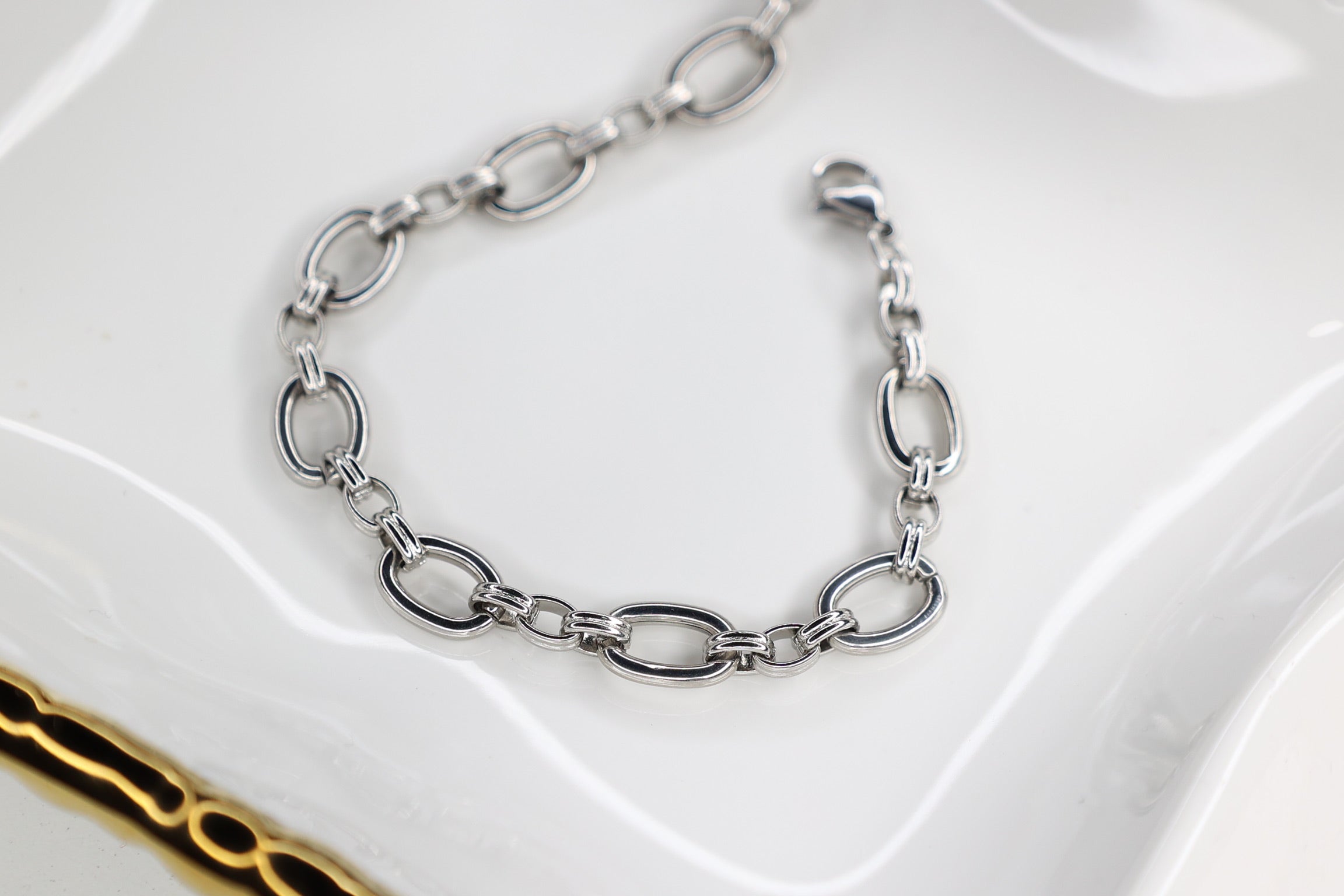 Eva Chain Bracelet