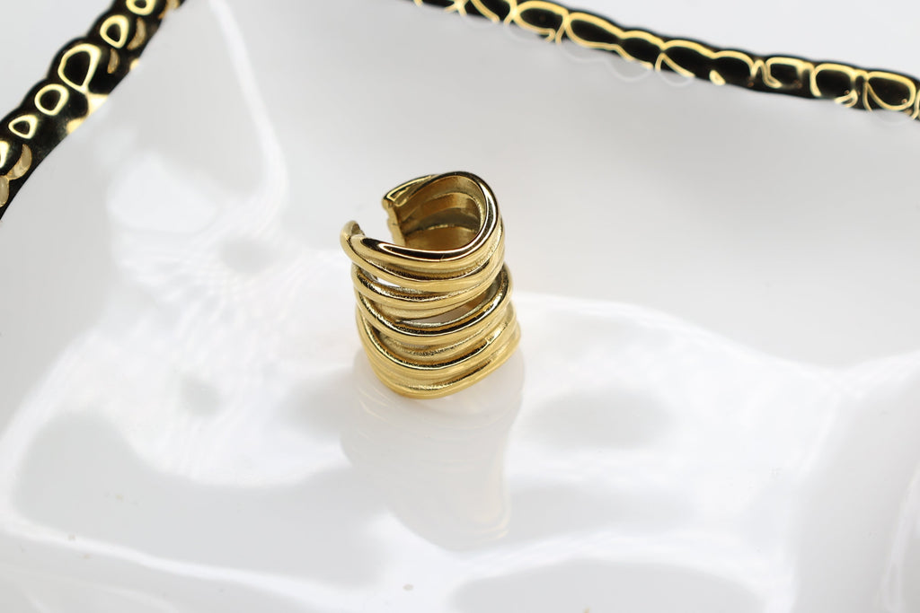 Cleo Ear Cuff