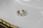 Pearly Ear cuff