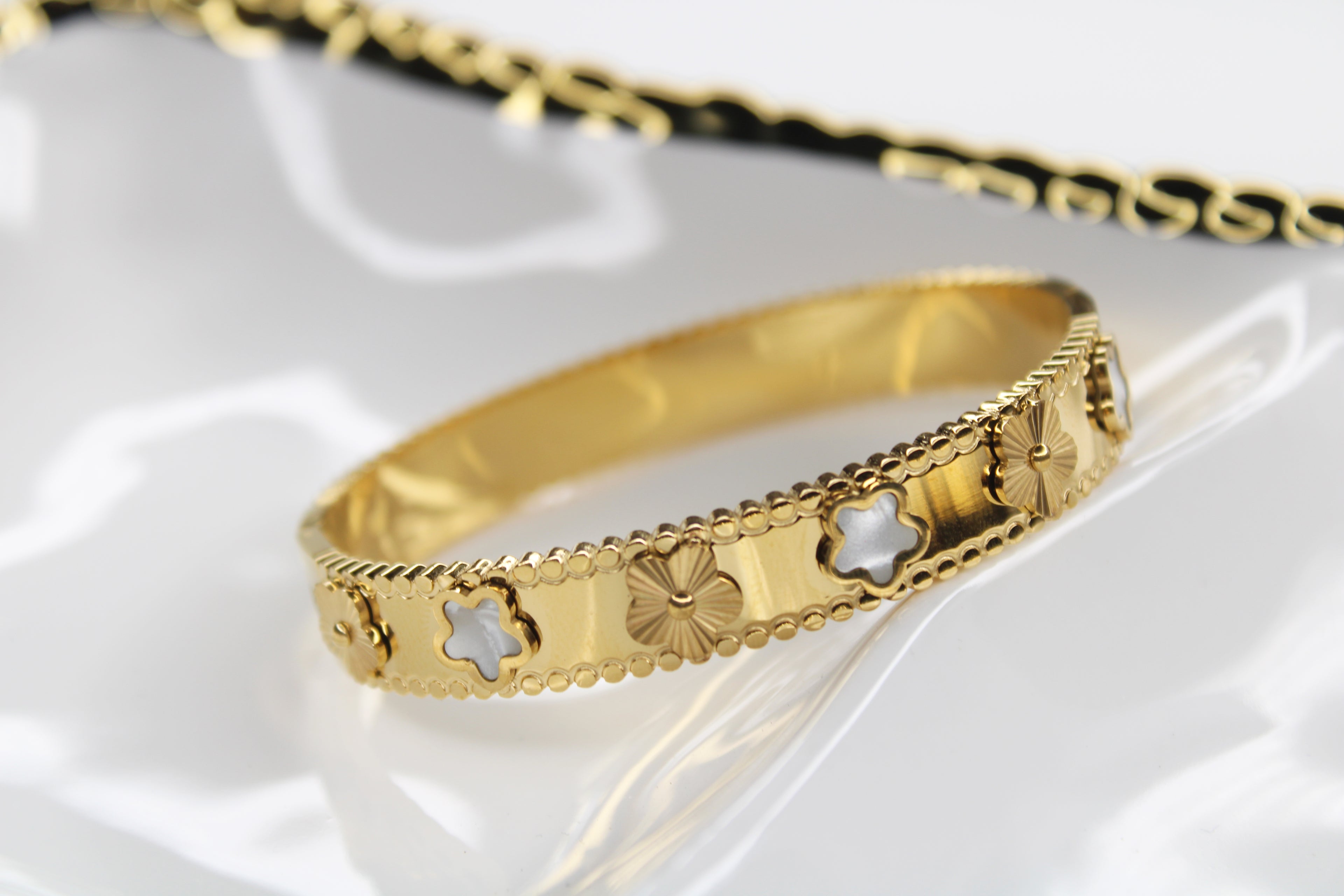 Flora Bracelet